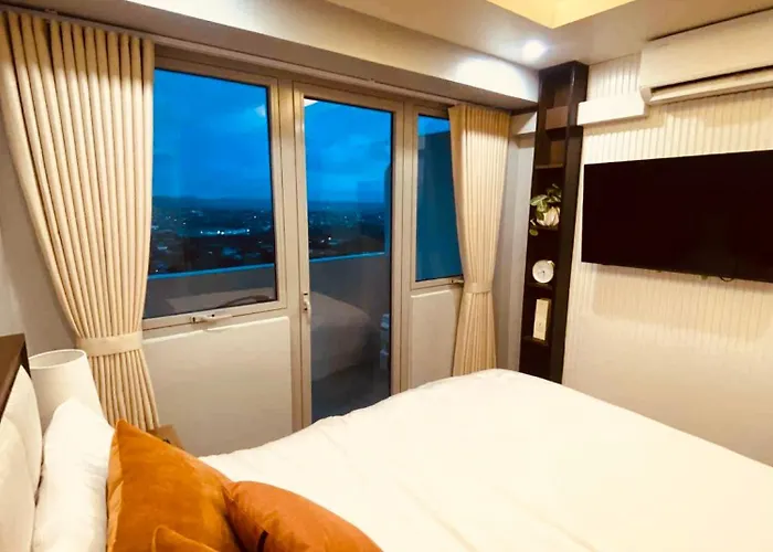 Serene Luxury Quezon By Jorel 4*