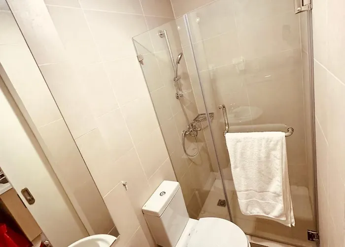 Aparthotel Serene Luxury Quezon By Jorel