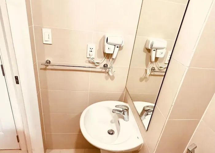 Aparthotel Serene Luxury Quezon By Jorel Manila